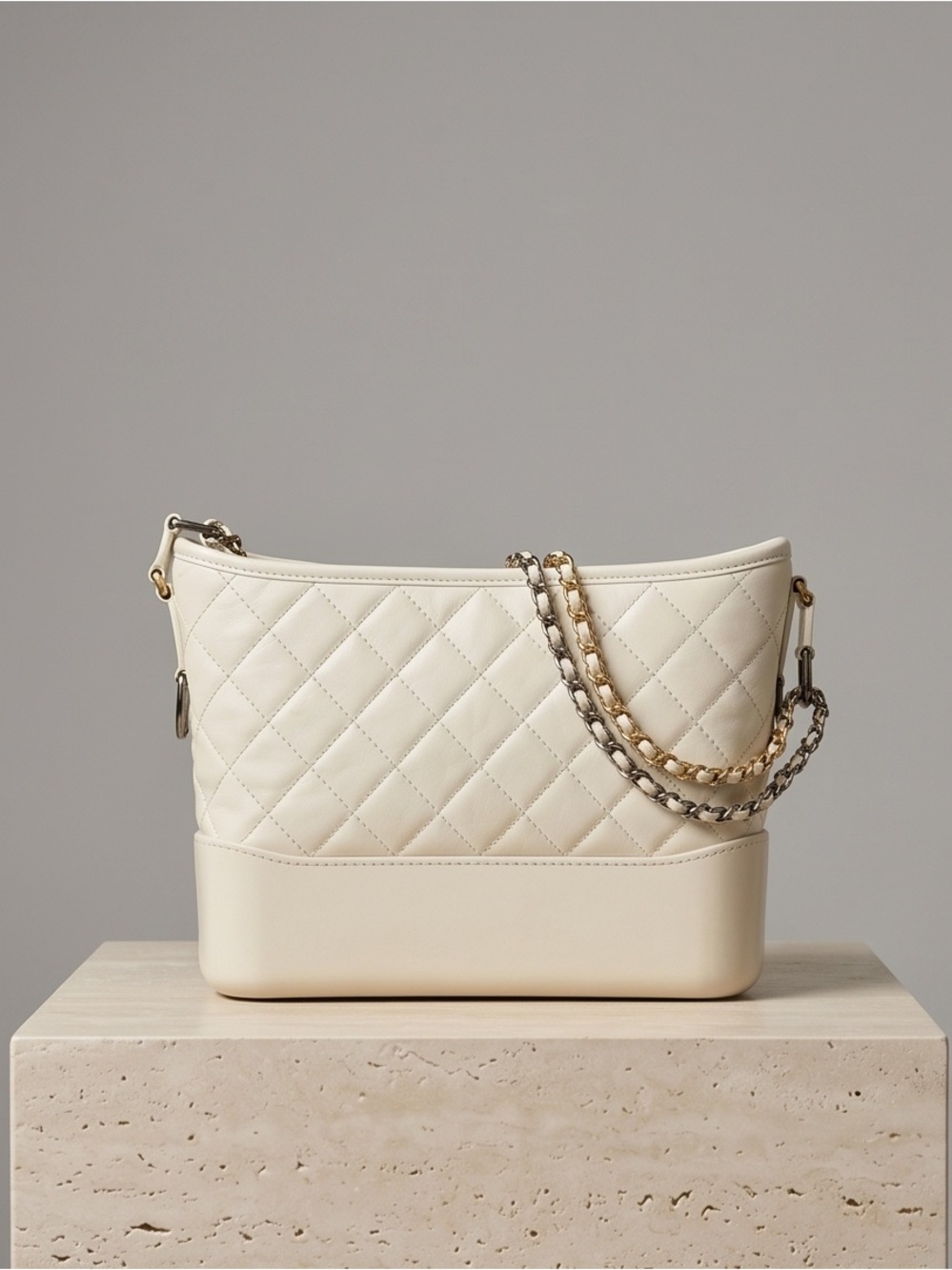 Authentic Chanel Gabrielle Medium in Dirty White Colour - Picture 2 of 11